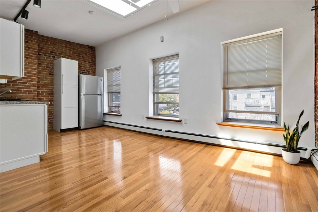 31 Division Street, Unit 3 Chelsea, MA 02150 - Photo 11 of 34 Gallery Image 11