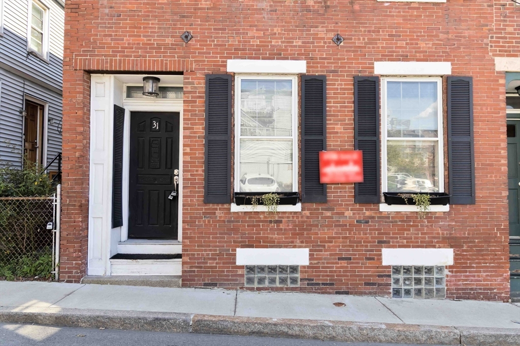 31 Division Street, Unit 3 Chelsea, MA 02150 - Photo 4 of 34 Gallery Image 4