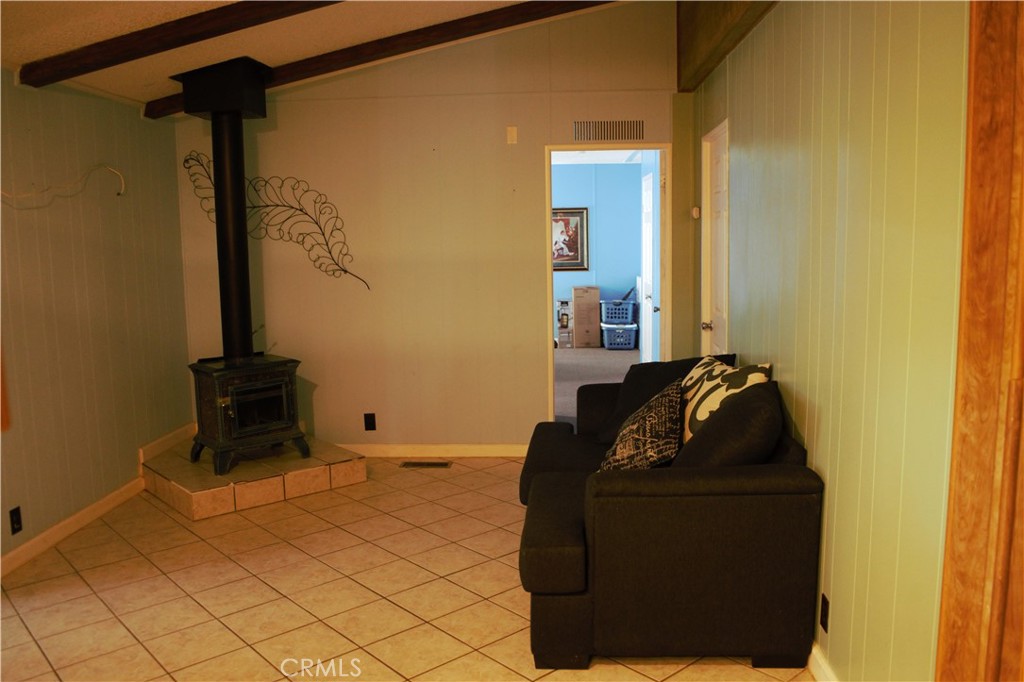 58870 Granite Gulley Road Anza, CA 92539 - Photo 19 of 29 a bedroom with a bed and a window