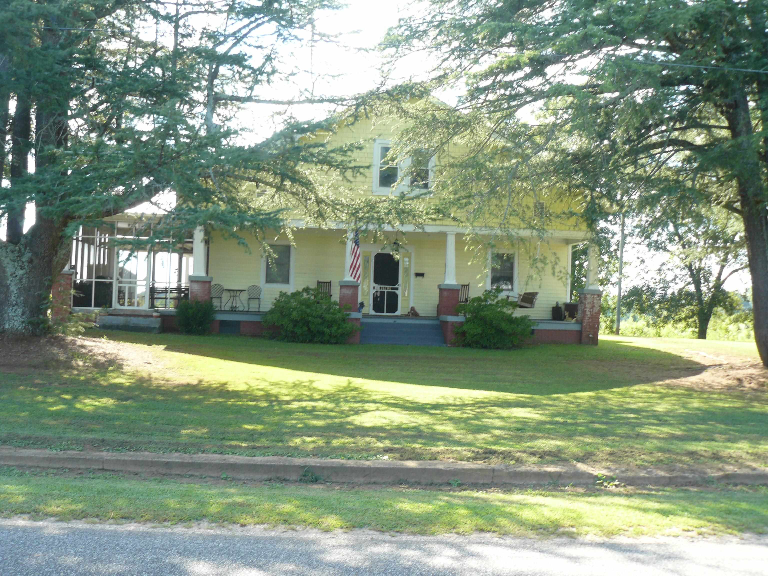 365 Moss Farm Road Blacksburg, SC 29702 - Photo 2 of 24 Primary