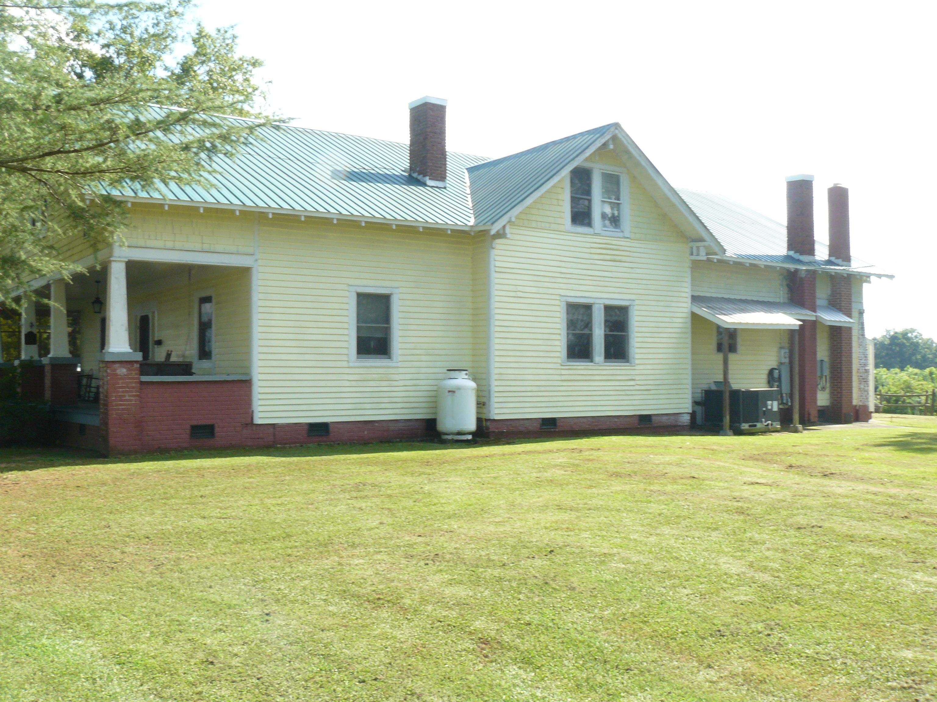 365 Moss Farm Road Blacksburg, SC 29702 - Photo 6 of 24