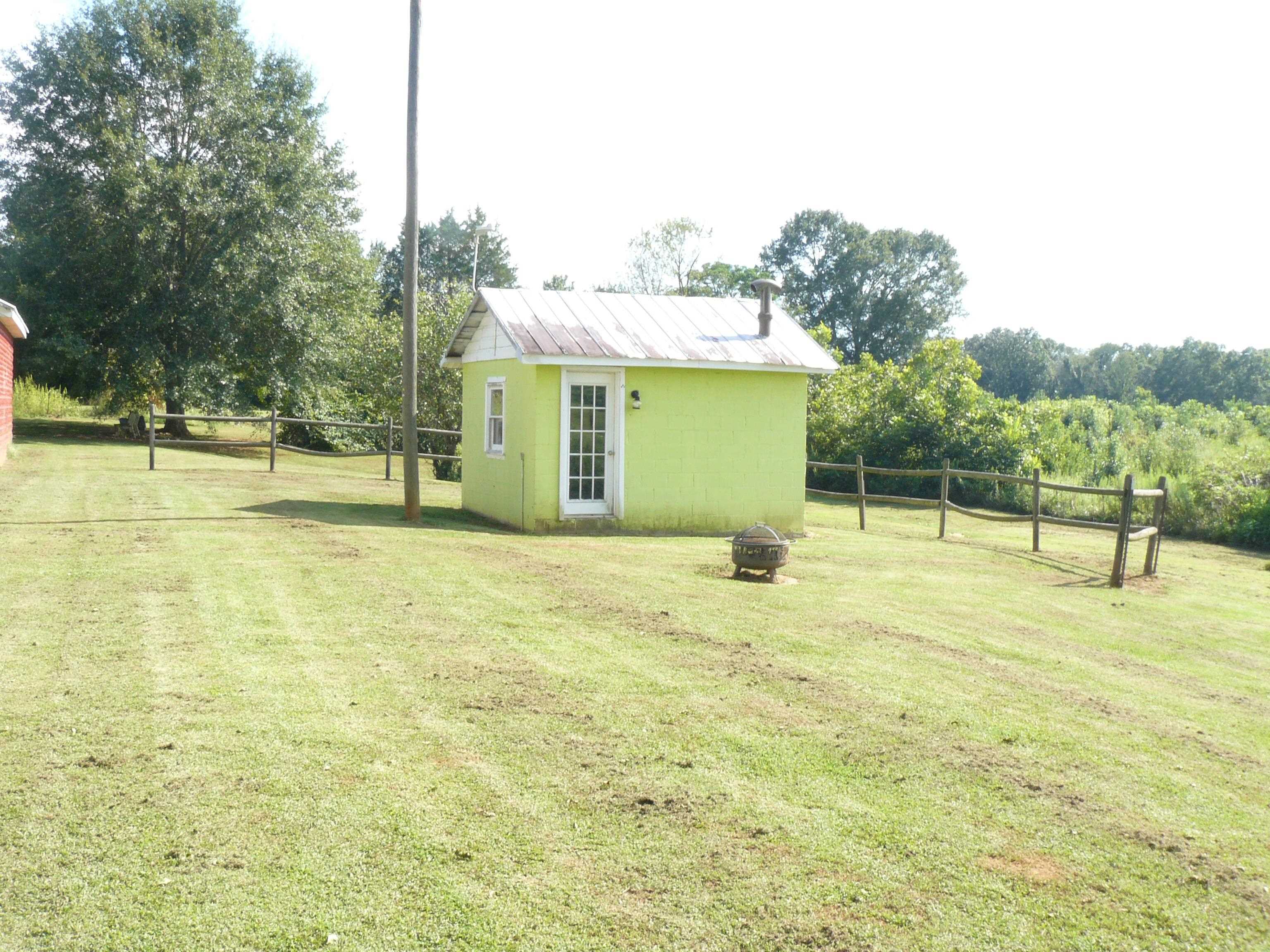 365 Moss Farm Road Blacksburg, SC 29702 - Photo 7 of 24