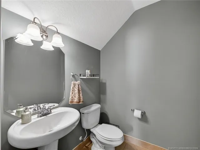 $1,049,000 | 5621 Southwest Longspur Lane, Palm City, FL 34990