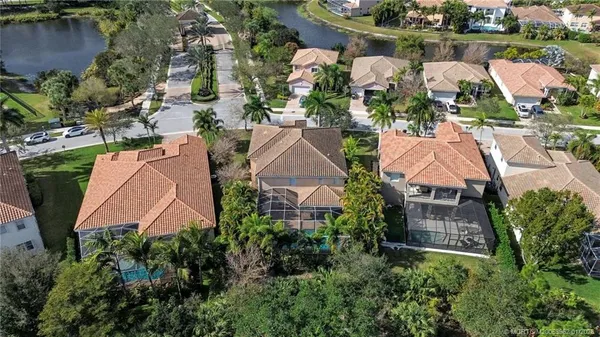 $1,024,000 | 5621 Southwest Longspur Lane, Palm City, FL 34990