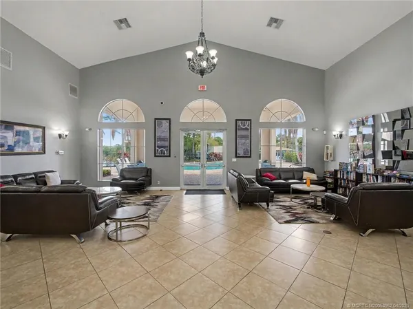 $995,000 | 5621 Southwest Longspur Lane, Palm City, FL 34990