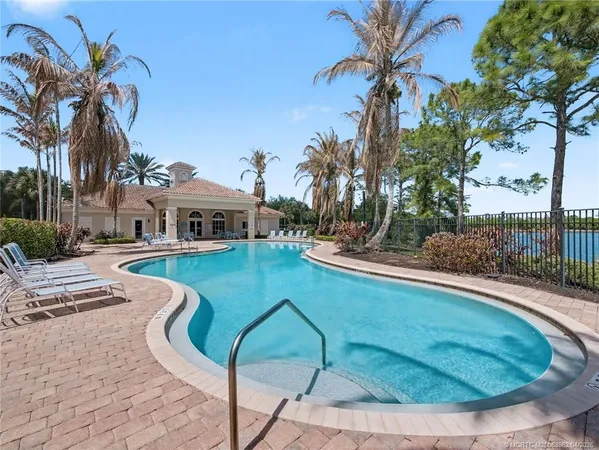 $995,000 | 5621 Southwest Longspur Lane, Palm City, FL 34990