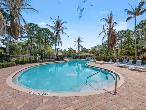 $995,000 | 5621 Southwest Longspur Lane, Palm City, FL 34990