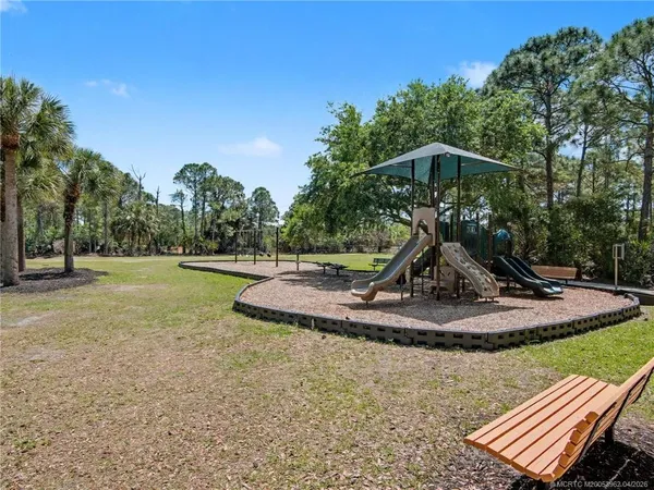 $995,000 | 5621 Southwest Longspur Lane, Palm City, FL 34990