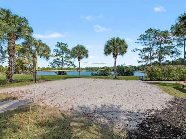 $995,000 | 5621 Southwest Longspur Lane, Palm City, FL 34990
