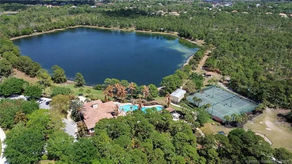 $995,000 | 5621 Southwest Longspur Lane, Palm City, FL 34990