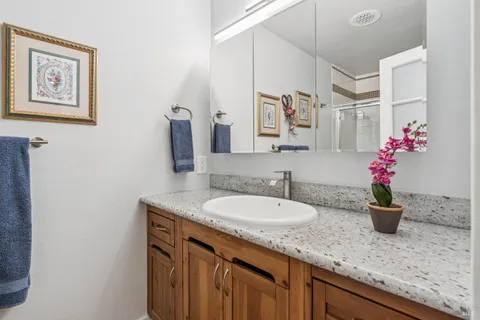 $695,000 | 242 Sandpiper Court, Novato, CA 94949