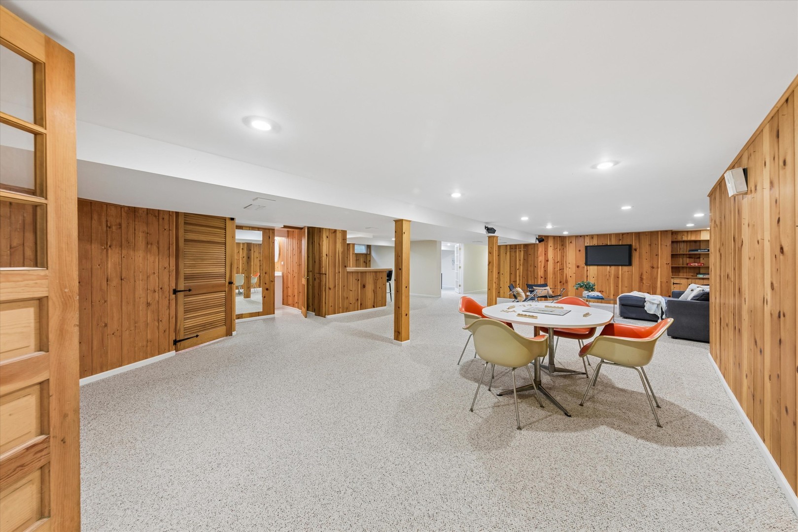 677 Wingate Road Glen Ellyn, IL 60137 - Photo 30 of 41 Gallery Image 30