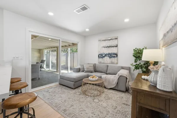 $1,299,000 | 150 Tiller Court, Half Moon Bay, CA 94019