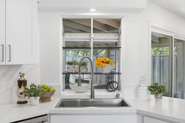 $1,299,000 | 150 Tiller Court, Half Moon Bay, CA 94019