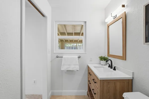 $1,299,000 | 150 Tiller Court, Half Moon Bay, CA 94019