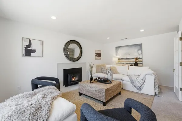 $1,299,000 | 150 Tiller Court, Half Moon Bay, CA 94019