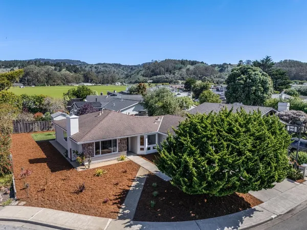 $1,299,000 | 150 Tiller Court, Half Moon Bay, CA 94019