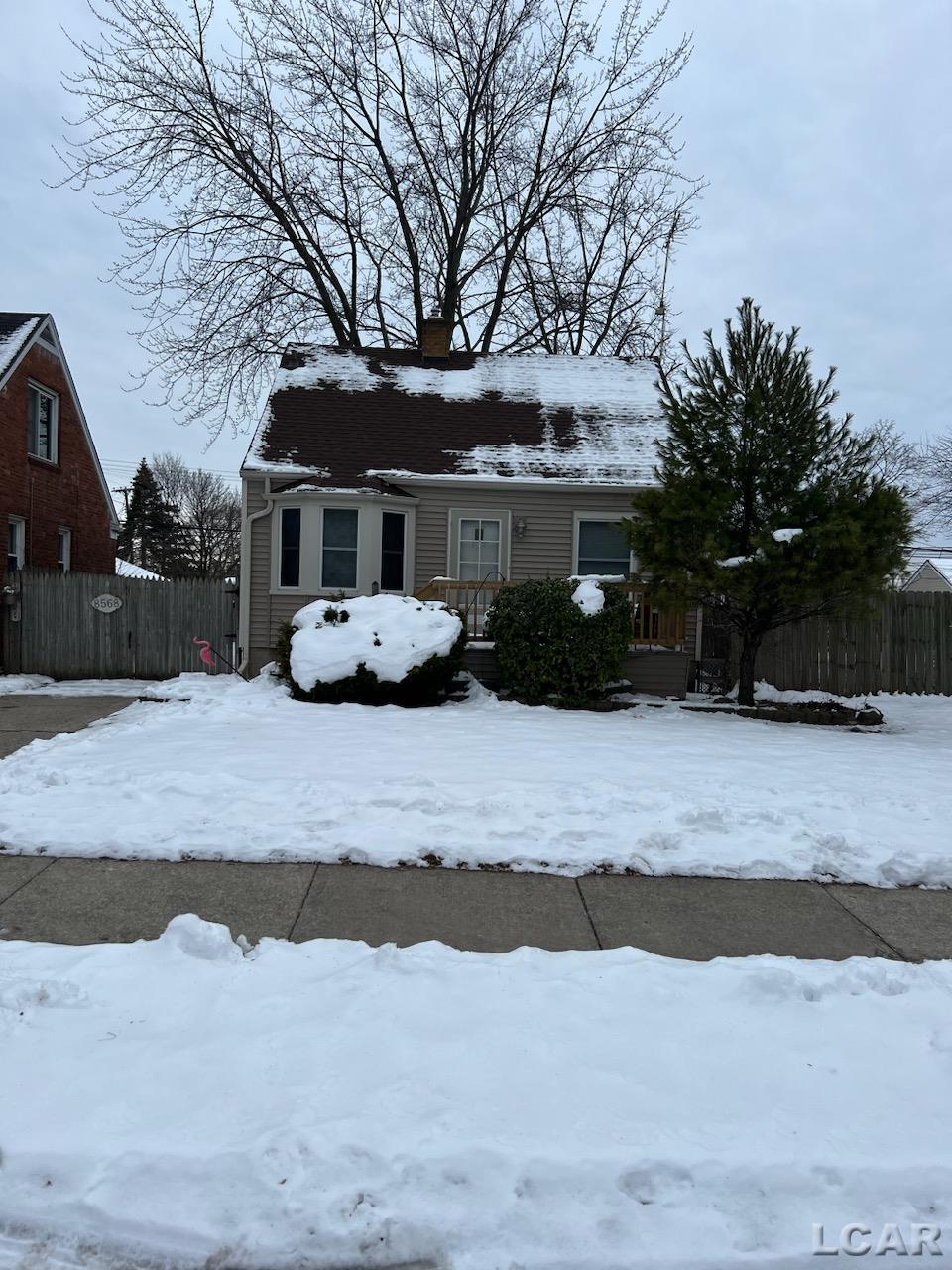 8568 Harding Center Line, MI 48015 - Photo 1 of 13 Gallery Image 1