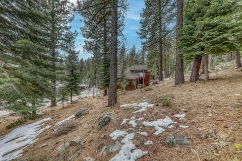 $1,500,000 | 236 Shoshone Way, Olympic Valley, CA 96146