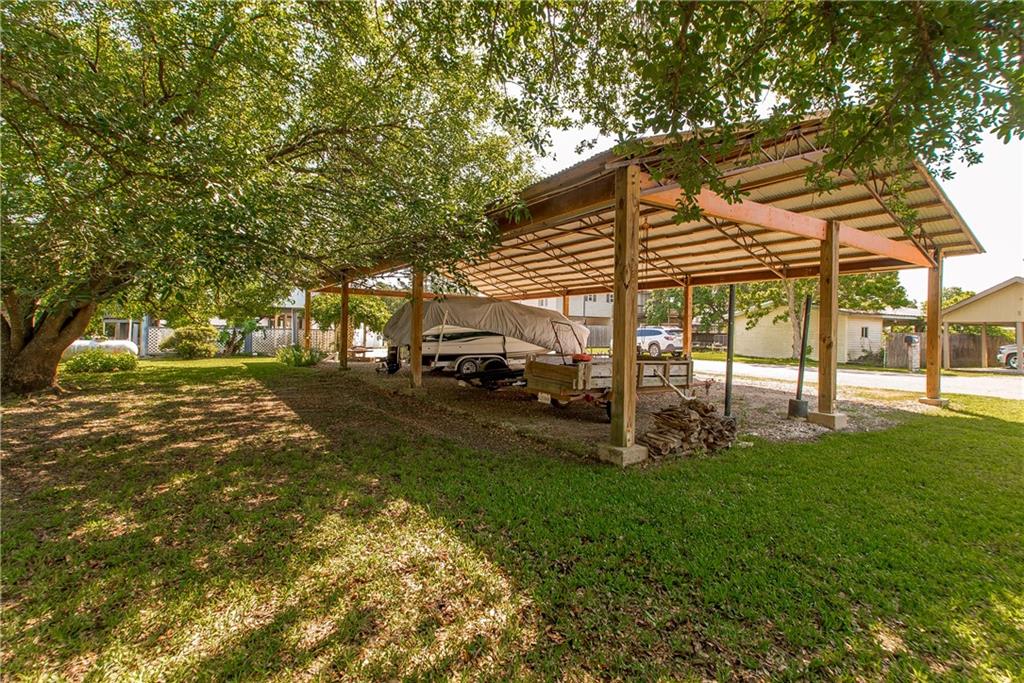 32747 Cypress Drive Springfield, LA 70462 - Photo 13 of 60