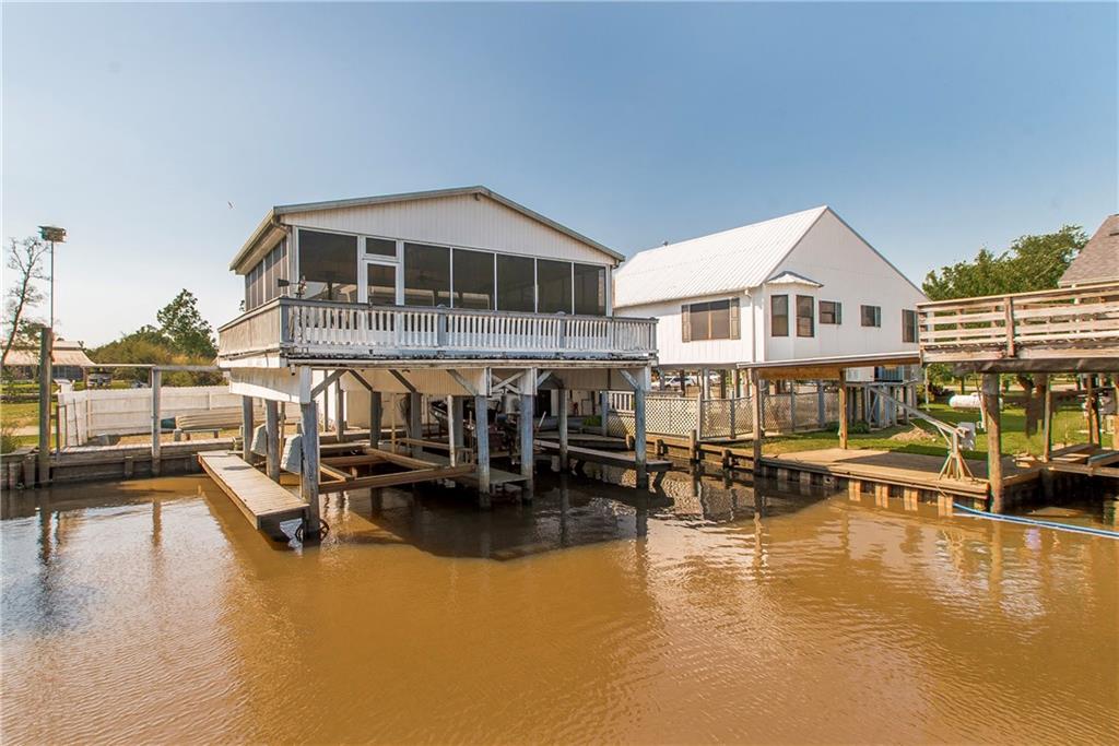 32747 Cypress Drive Springfield, LA 70462 - Photo 2 of 60