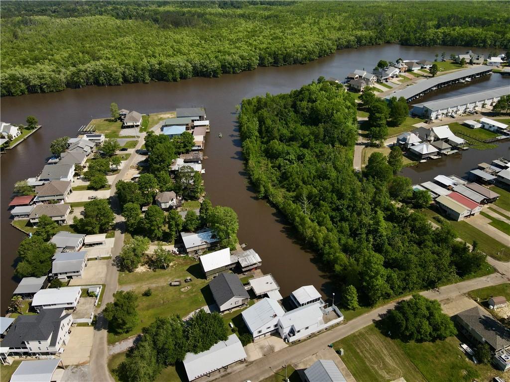 32747 Cypress Drive Springfield, LA 70462 - Photo 45 of 60