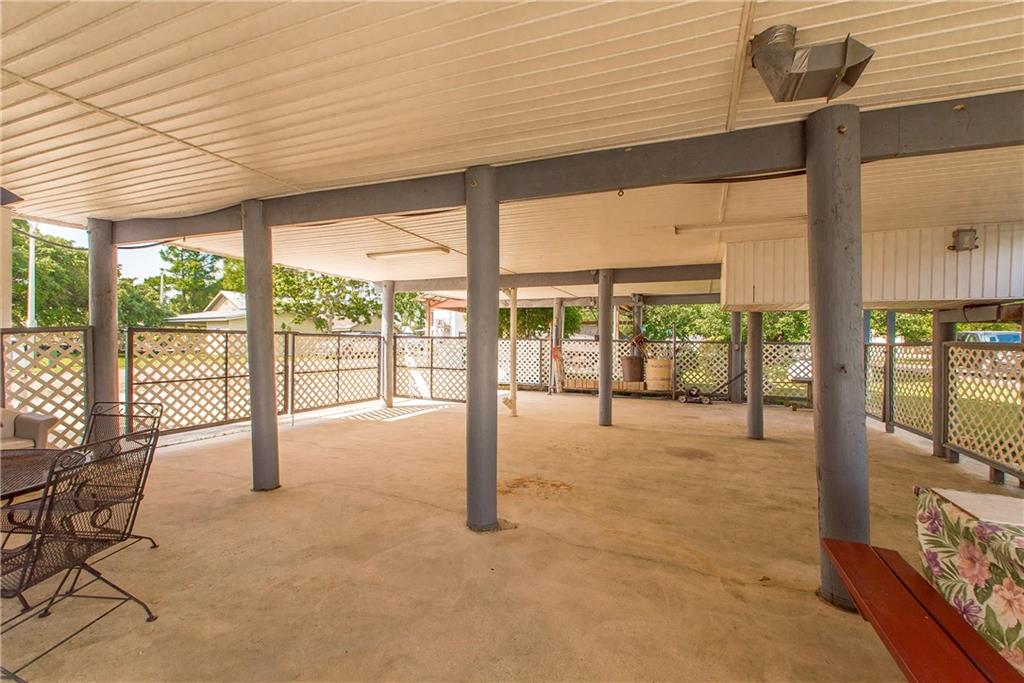 32747 Cypress Drive Springfield, LA 70462 - Photo 6 of 60