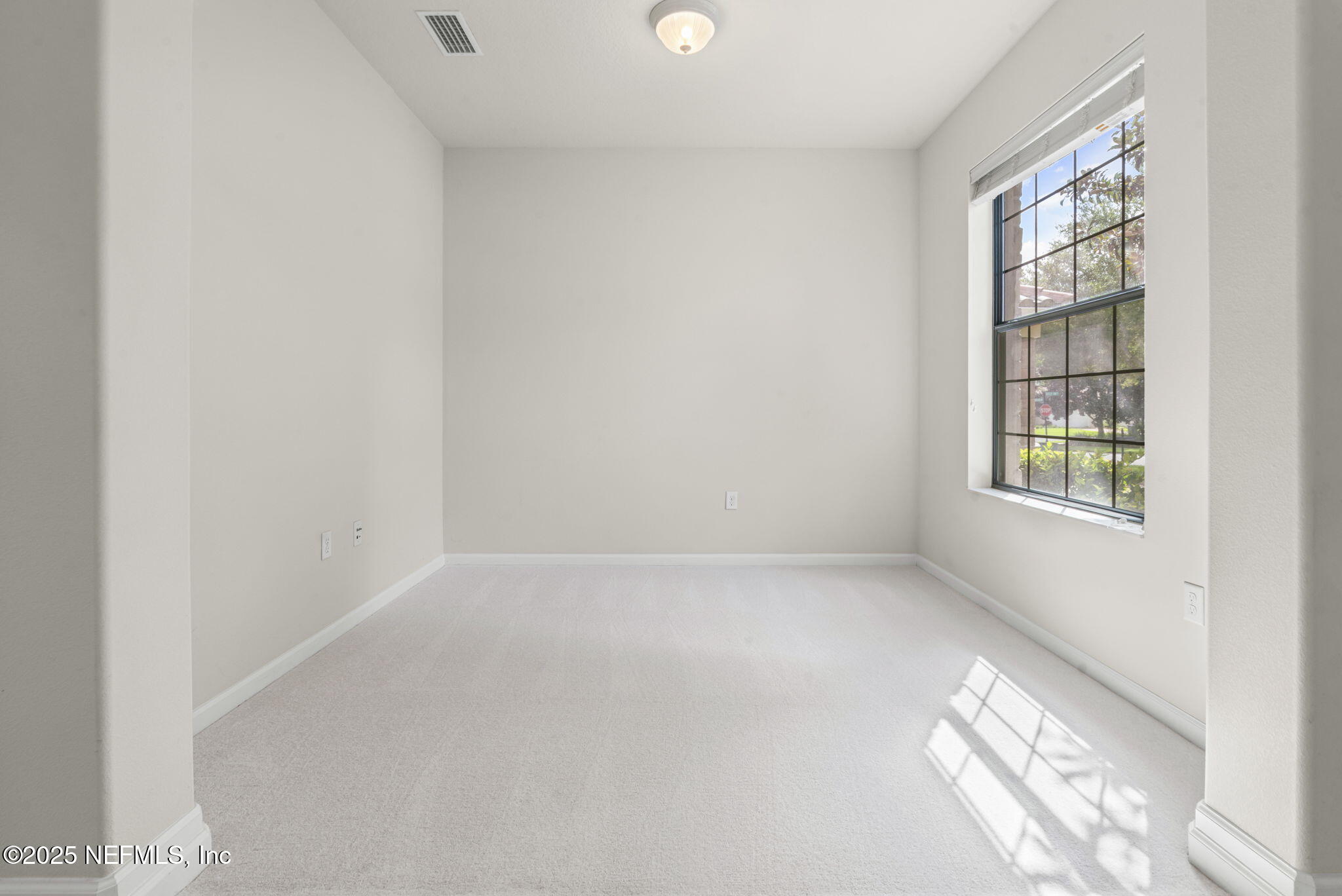 36 Marsh Hollow Road Ponte Vedra, FL 32081 - Photo 5 of 48 Office/Den