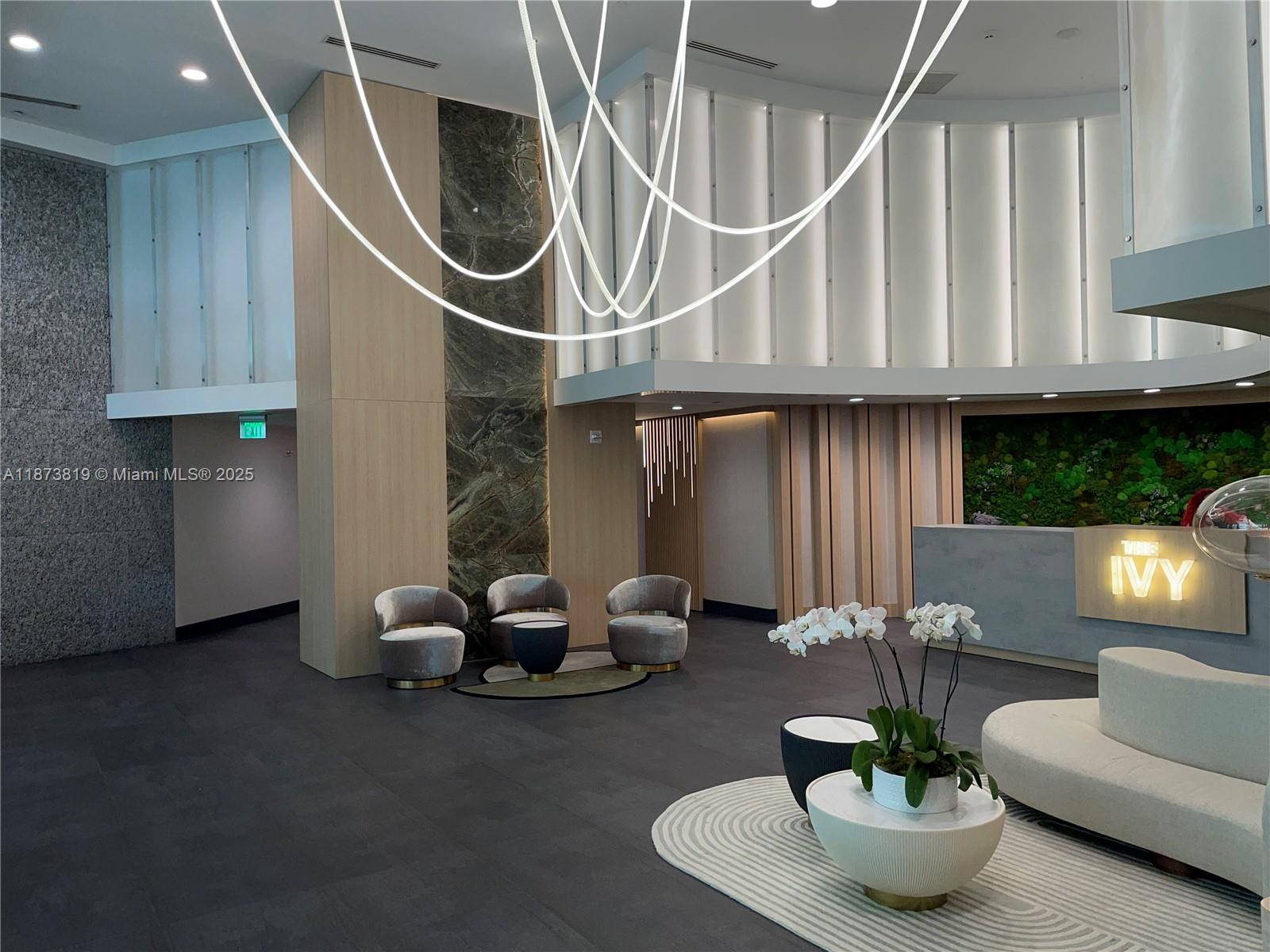 90 Southwest 3rd Street, Unit 1809 Miami, FL 33130 - Photo 30 of 35 a room with gym equipment