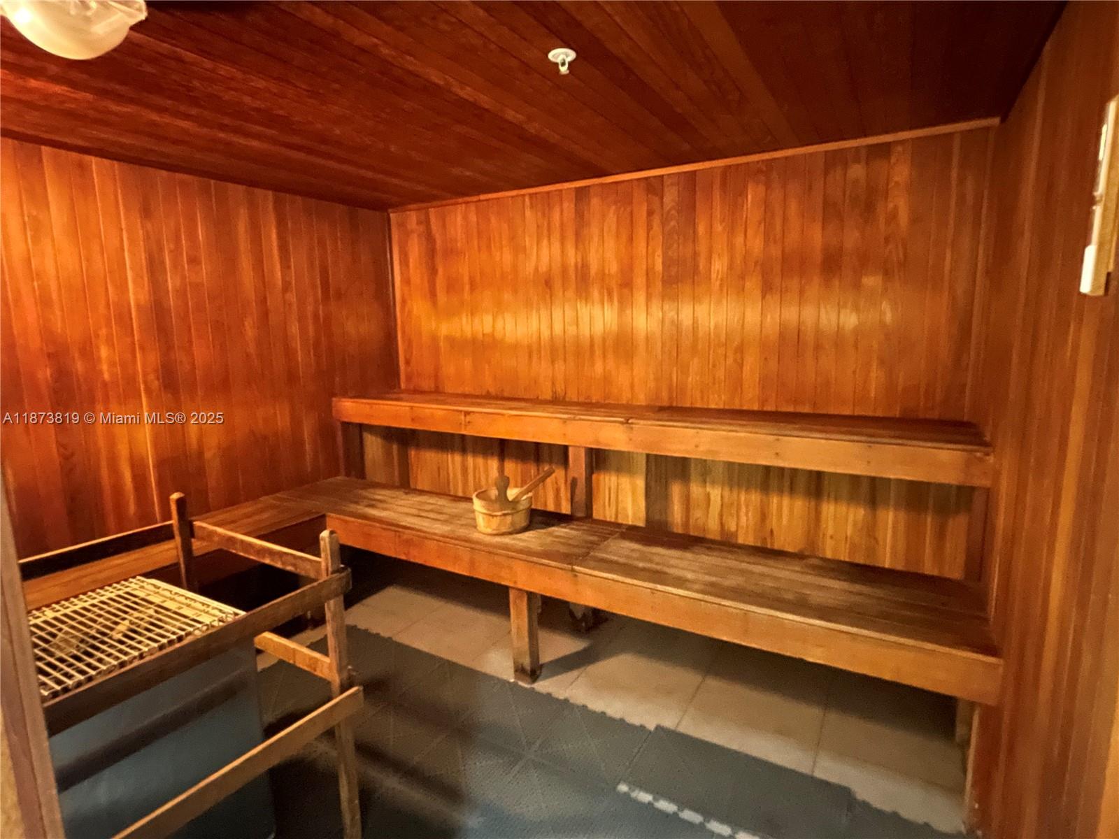 90 Southwest 3rd Street, Unit 1809 Miami, FL 33130 - Photo 35 of 35 a view of a room with stairs