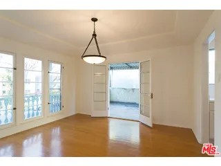 $6,000 | 8434 Blackburn Avenue, Los Angeles, CA 90048