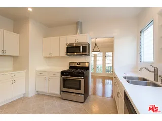 $6,000 | 8434 Blackburn Avenue, Los Angeles, CA 90048