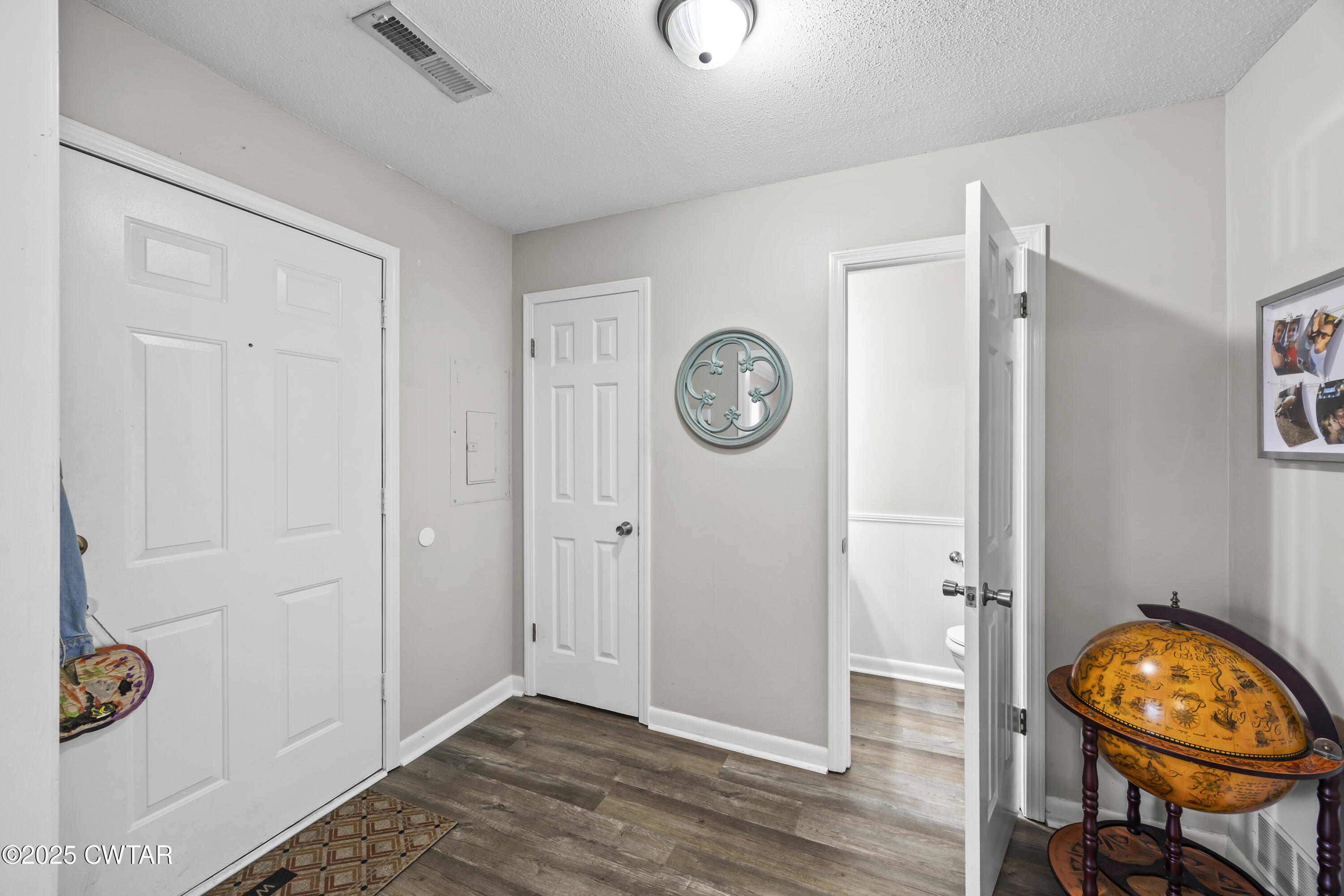 645 Walker Road Jackson, TN 38305 - Photo 9 of 16 a view of a hallway with elevator