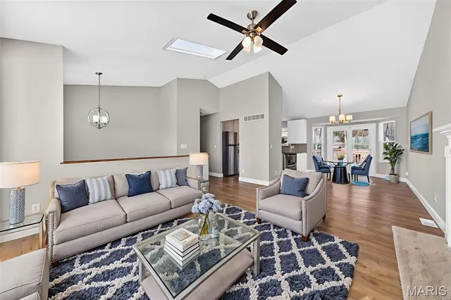 $265,000 | 4269 Northwest Point Drive, House Springs, MO 63051