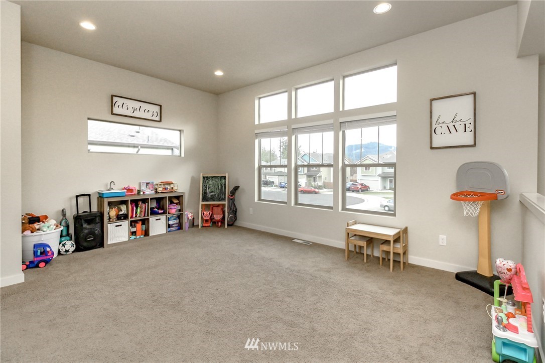 487 Partlon Street Buckley, WA 98321 - Photo 18 of 38