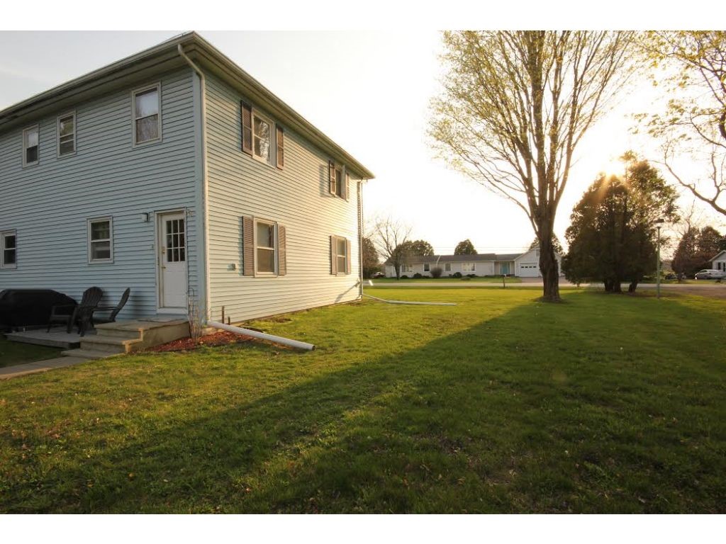 606 Mill Pond Road, Unit 4 Colchester, VT 05446 - Photo 1 of 10
