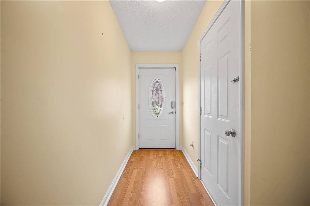 96 Springmeadow Court Pittsburgh, PA 15236 - Photo 4 of 17 Gallery Image 4
