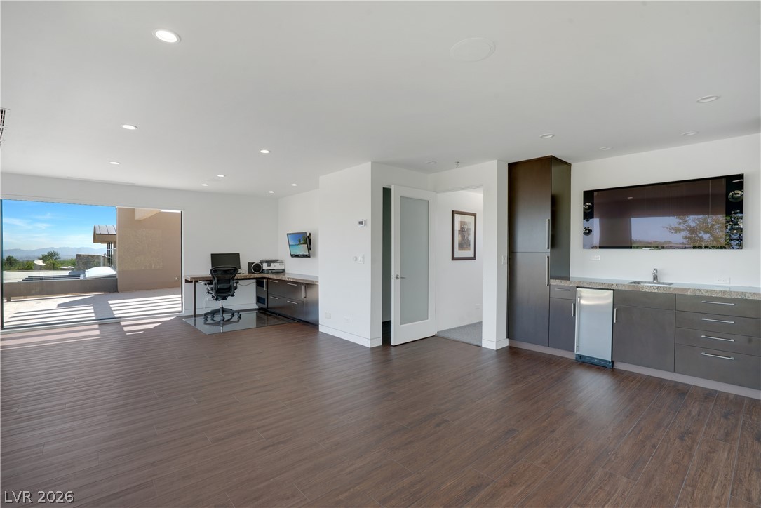 10 Ridge Blossom Road Las Vegas, NV 89135 - Photo 27 of 64 Private Office Upstairs with Fabulous Views!