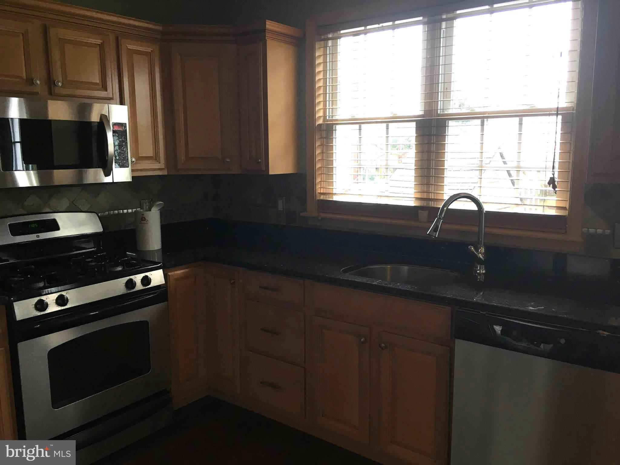 2402 Manor Road Havertown, PA 19083 - Photo 6 of 12 Kitchen