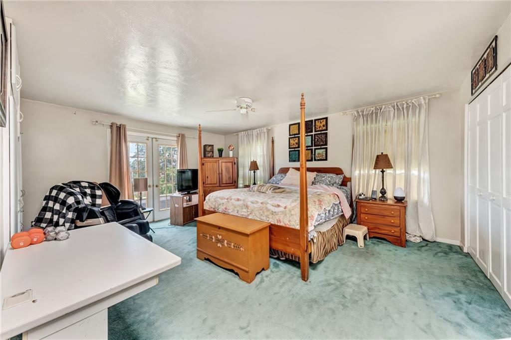 1017 McCoy Road McKees Rocks, PA 15136 - Photo 19 of 33 a bedroom with bed and window