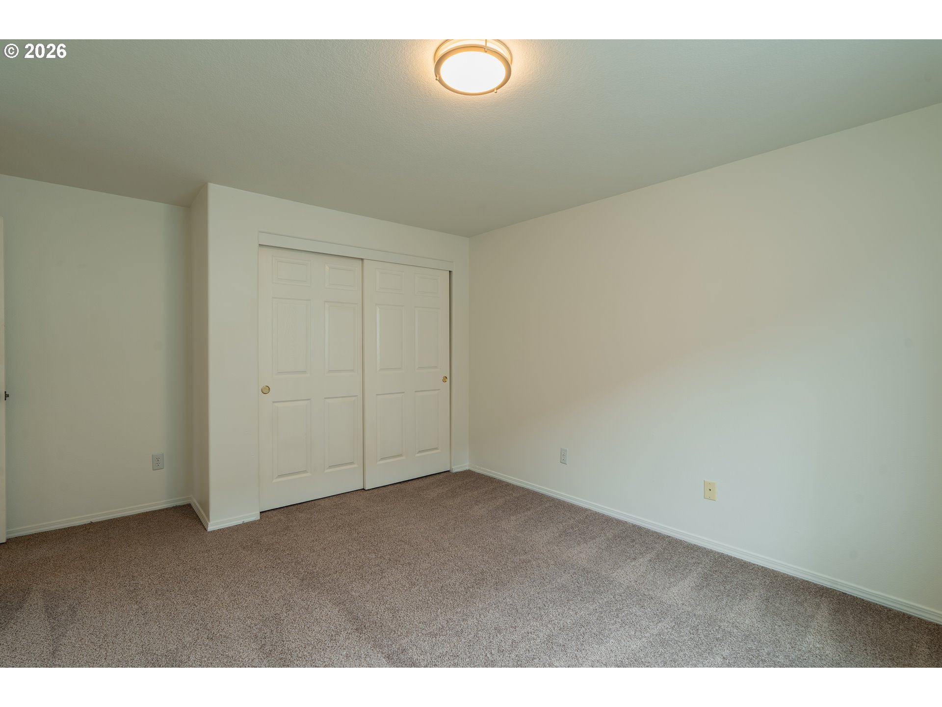 7870 Southeast Springwater Drive Portland, OR 97206 - Photo 35 of 47