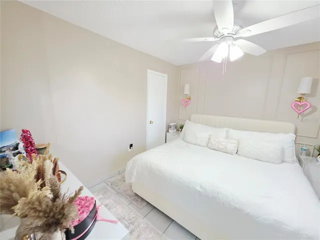 $189,000 | 6960 20th Avenue North, Unit 302, St. Petersburg, FL 33710