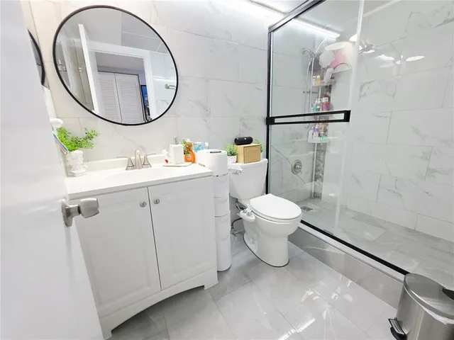 $189,000 | 6960 20th Avenue North, Unit 302, St. Petersburg, FL 33710