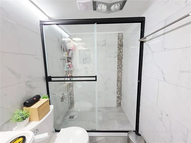 $189,000 | 6960 20th Avenue North, Unit 302, St. Petersburg, FL 33710