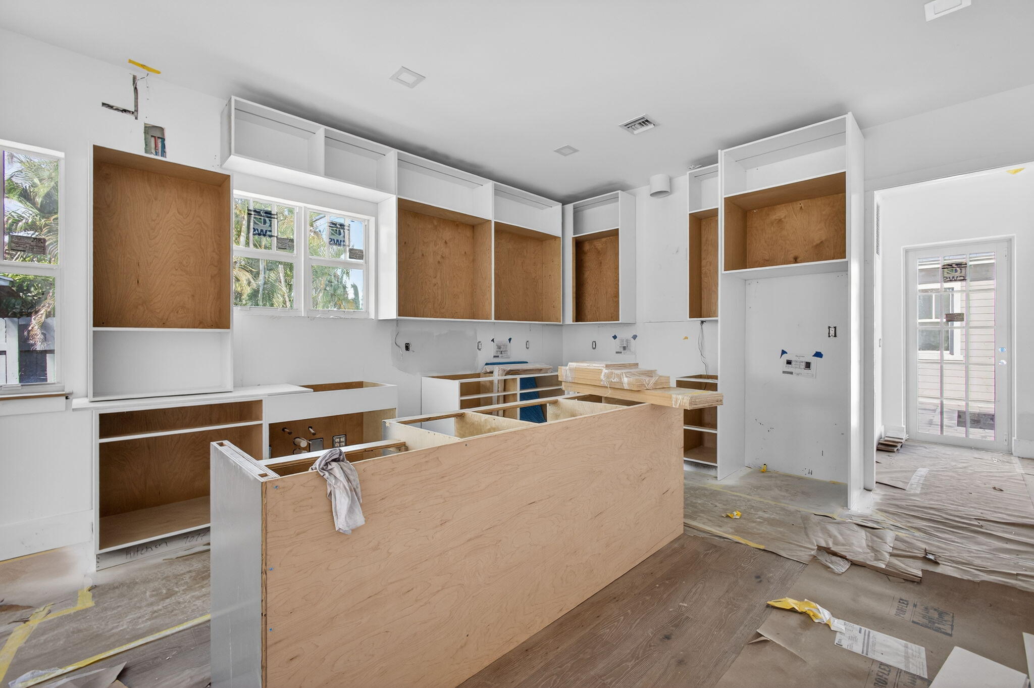 1017 Ardmore Road West Palm Beach, FL 33401 - Photo 11 of 50 67-web-or-mls-5D1A1947