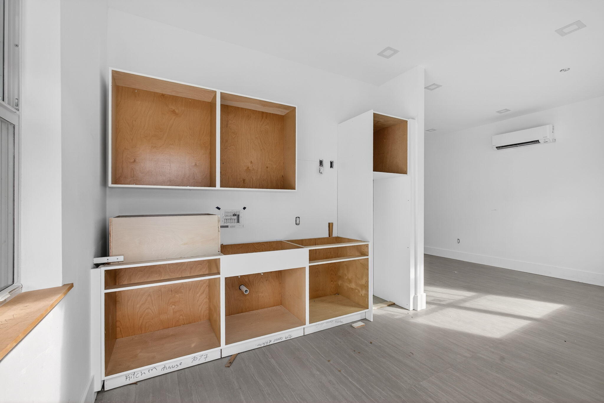 1017 Ardmore Road West Palm Beach, FL 33401 - Photo 13 of 50 87-web-or-mls-5D1A1873