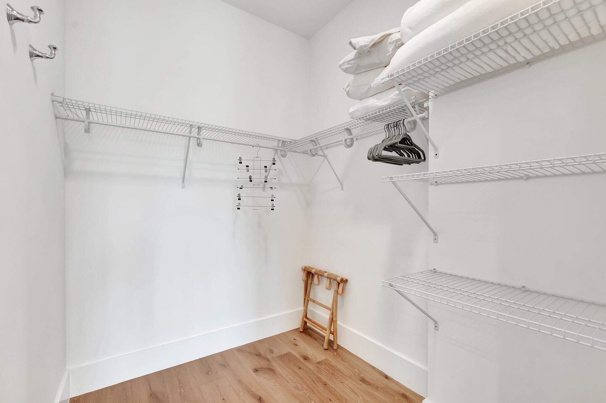 1017 Ardmore Road West Palm Beach, FL 33401 - Photo 33 of 50 27-web-or-mls-DSC_4835