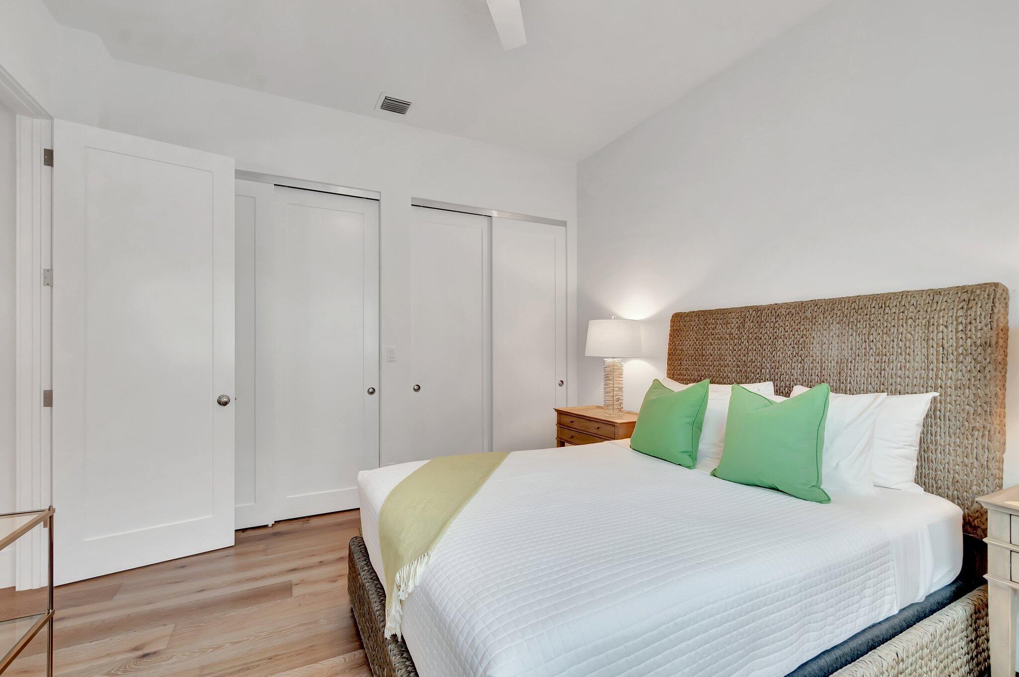 1017 Ardmore Road West Palm Beach, FL 33401 - Photo 36 of 50 30-web-or-mls-DSC_4850