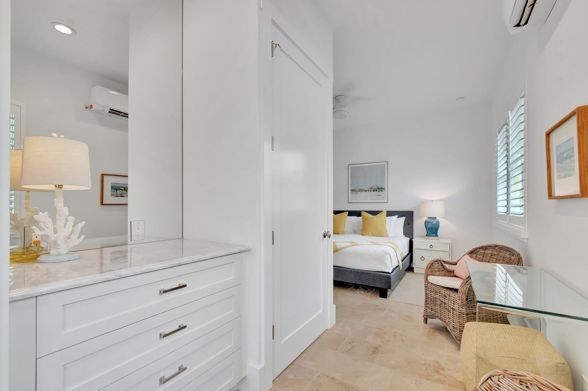 1017 Ardmore Road West Palm Beach, FL 33401 - Photo 41 of 50 35-web-or-mls-DSC_4940