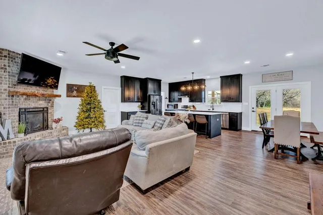 $449,000 | 1444 County Road 4630, Trenton, TX 75490